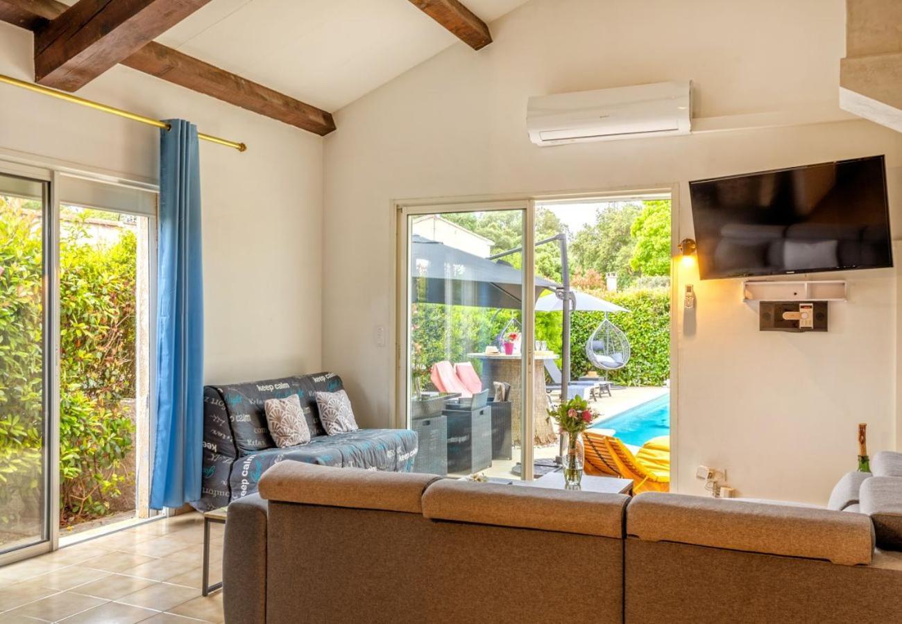 Villa Tous Conforts Avec Piscine Privee Et Acces Plage Cervione Esterno foto